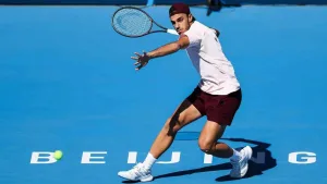Francisco Cerúndolo consiguió una buena victoria y avanzó a cuartos de final en el ATP 500 de Beijing