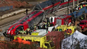 Un conocido actor estuvo en el choque de trenes de España y reveló que vio el "horror"