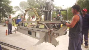 Conocimiento y desarrollo nacional: trabajan en la primera impresora 3D con materiales autóctonos para construir viviendas sociales