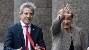 El FMI aprobó la tercera revisión del acuerdo con Argentina y encaminó un desembolso de u$s900 millones