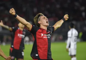 Gómez Mattar continuará en el once titular de Newell's ante San Lorenzo por la baja por lesión de Rodrigo Herrera