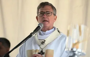 García Cuerva llamó a la unidad en Luján y advirtió que la Argentina está “herida” y dividida