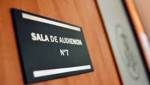 Uso de la IA en escritos judiciales: amonestan a una de las partes de un juicio