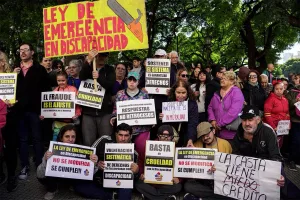 El oficialismo lanzó una nueva oleada de estigmatización contra el sector discapacidad