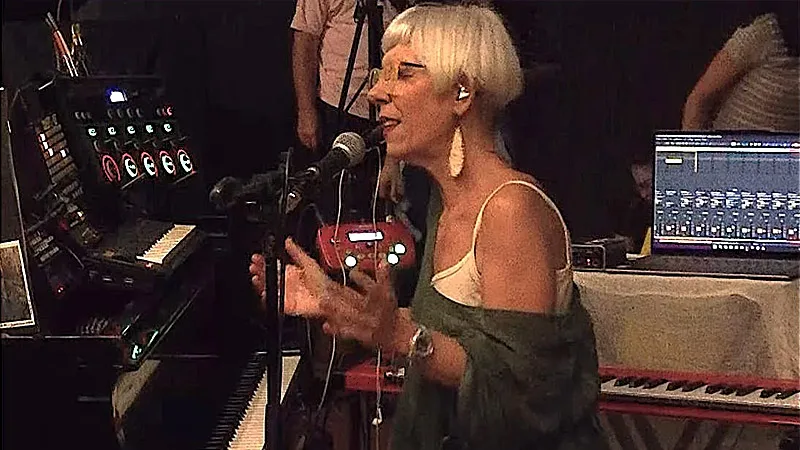 silvina gandini en el piano
