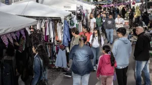 Las Cosedoras celebran su día con una jornada de encuentro e intercambio en el Roperito de Pichincha