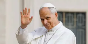 La operación del Papa León XIV "fue un éxito"