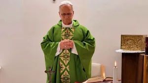 El papa León XIV dejó el policlínico Gemelli con el alta médica y volvió al Vaticano