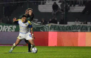 Arrancó el segundo tiempo en Junín: Central iguala 1-1 con Sarmiento, un resultado que le sirve de poco para cumplir con sus objetivos
