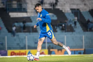 Arrancó en Tucumán: Central ya juega con Atlético en busca de seguir prendido en la lucha por la tabla anual