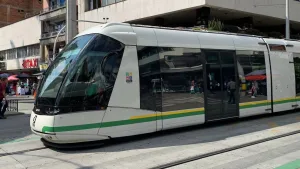 Carlos Dolce: “El tranvía no sólo transformará la movilidad, será el punto de partida de una nueva Villa Gobernador Gálvez”.